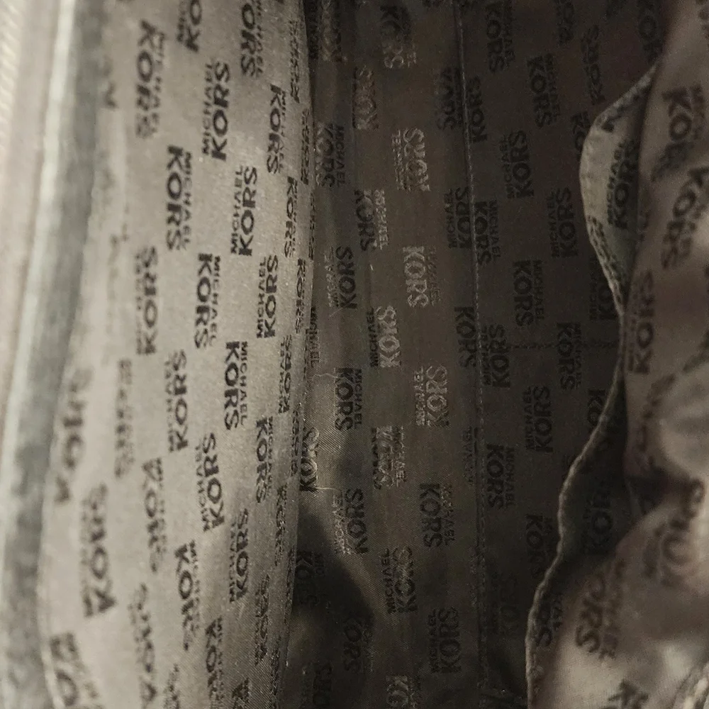 Sold - Picture 6 of 7